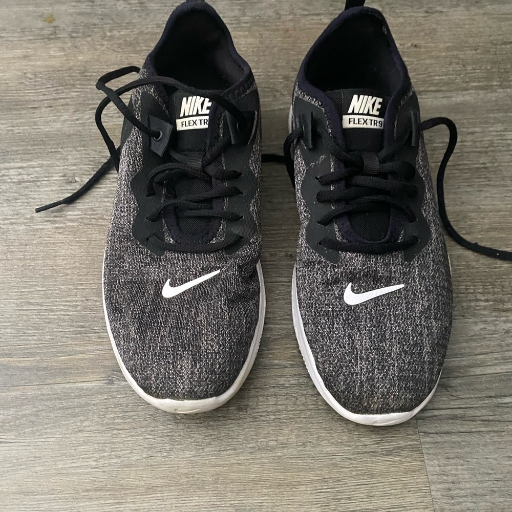 Nike flex tr9 shoes